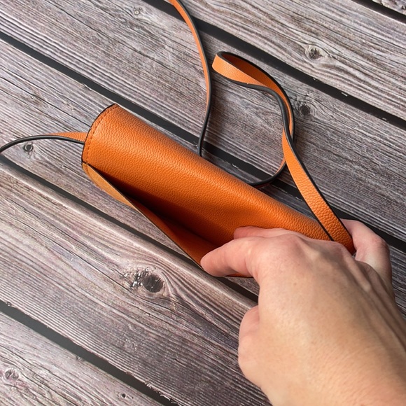 H&M | Small orange shoulder bag - Picture 9 of 12